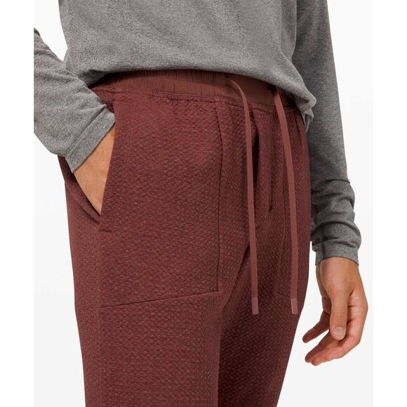 Lululemon At Ease Jogger 29" Inseam Heathered Savannah Red Men's Size Large - Picture 3 of 13